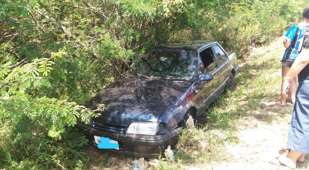 Saída de pista deixa motorista ferido na RS-239 em Nova Hartz