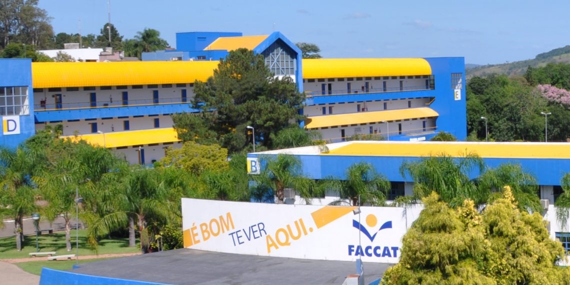 Inscrições para cursos de pós-graduação na Faccat