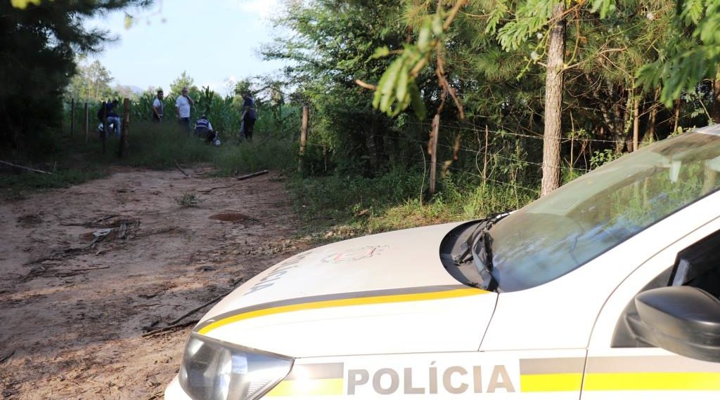 Rapaz é encontrado morto às margens da RS-239, em Nova Hartz