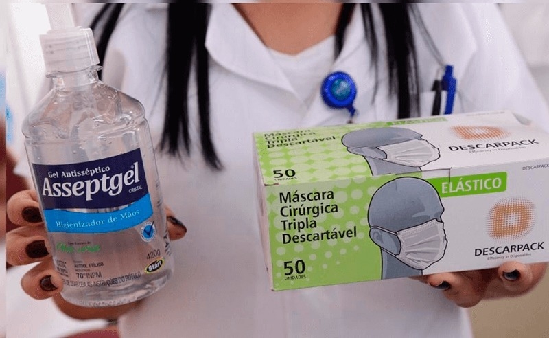 O custo do coronavírus: procura por álcool em gel derruba estoques e produto se torna raro