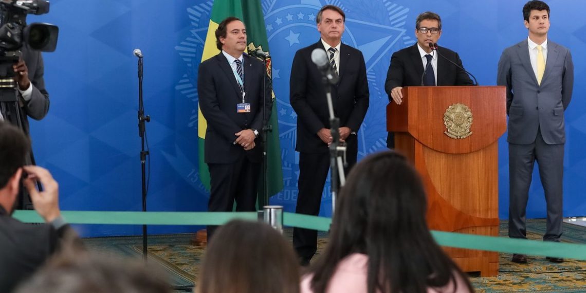 Governo Federal anuncia R$ 40 bi para financiamento de salários das pequenas e médias empresas