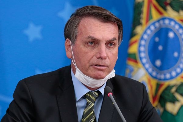 Justiça Federal ordena suspensão de campanha publicitária de Bolsonaro contra isolamento