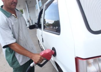 Petrobras anuncia queda no valor da gasolina e do diesel