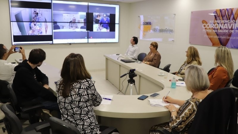 Secretaria Estadual da Saúde contrata laboratório para realizar exames em pessoas com suspeita de coronavírus