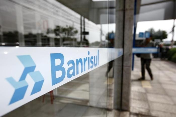 Banrisul vai prorrogar operações de crédito consignado do funcionalismo estadual