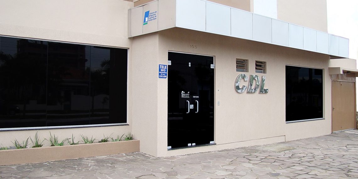 CDL Campo Bom cobra alterações no Decreto Estadual que viabilize a abertura do Comércio