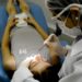 Higiene bucal pode ajudar a prevenir complicações da covid-19