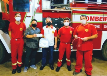 Lions Club de Nova Hartz repassa doações aos Bombeiros Voluntários