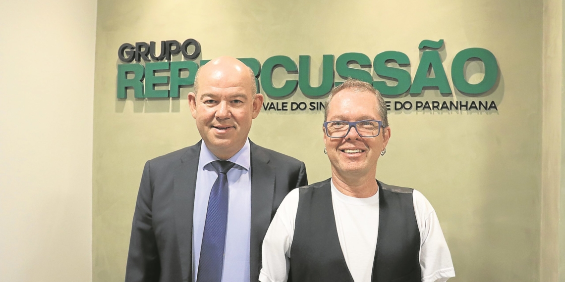 Coluna de política: Sandro desmente boatos e reforça pré-candidatura