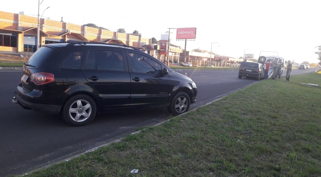 Dois veículos colidem em trecho da RS-239, em Sapiranga