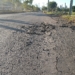 Asfalto recém concluído em Araricá já apresenta rachaduras em duas ruas da cidade