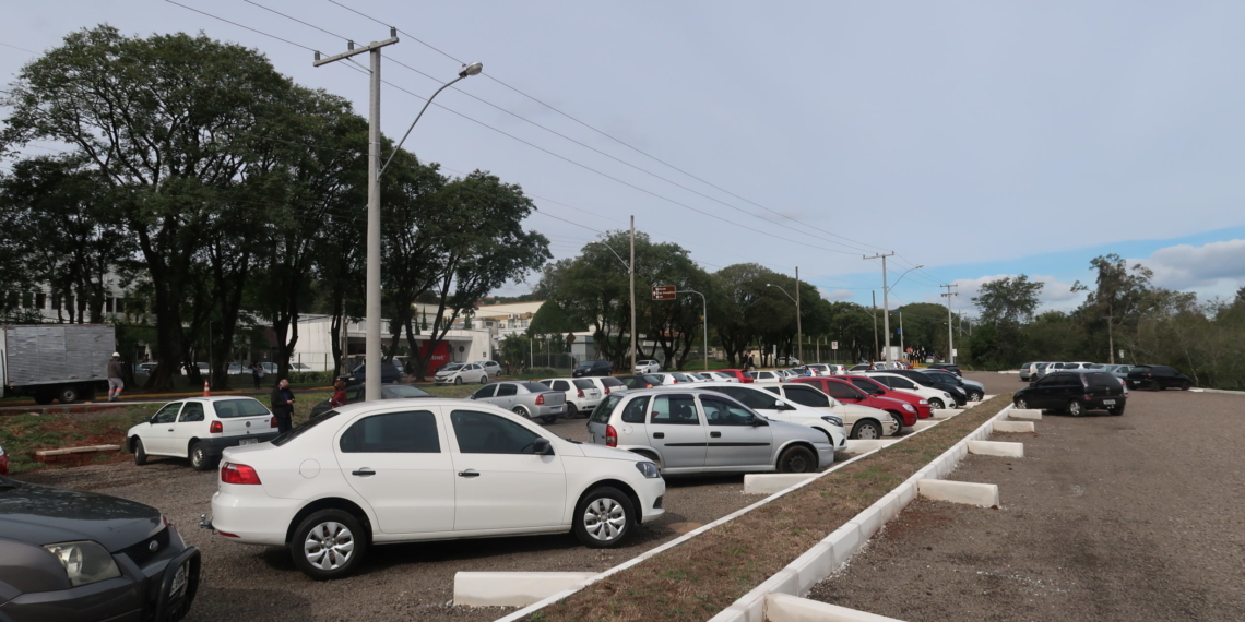 Campo Bom inaugura estacionamento público com mais de 300 vagas no bairro Santa Lúcia