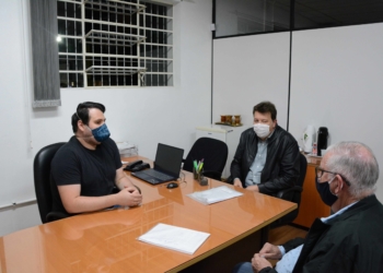 Prefeito Luciano Orsi protocola na Câmara de Vereadores projetos para auxiliar empresários