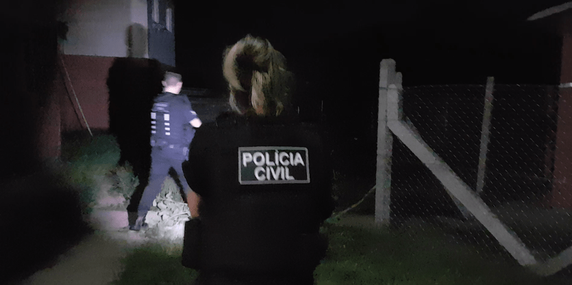Operação Lockdown, contra foragidos que pediram auxílio emergencial, prende homem em Campo Bom