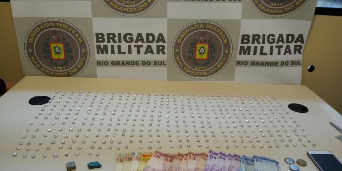 Casal é preso e adolescente é apreendido pela Brigada Militar em Sapiranga
