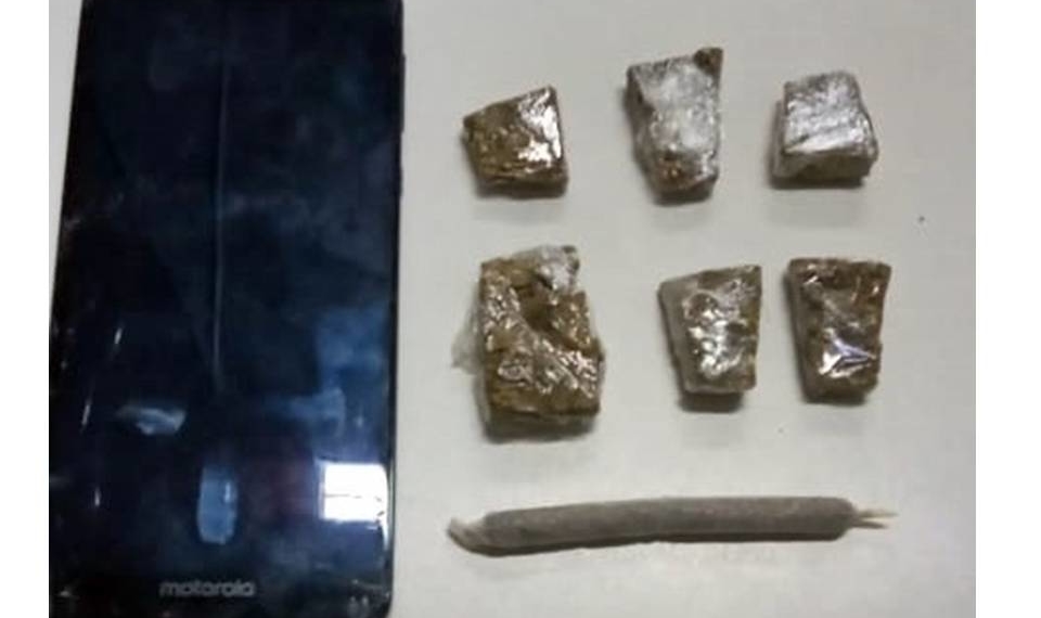 Jovem é detido com drogas em Campo Bom