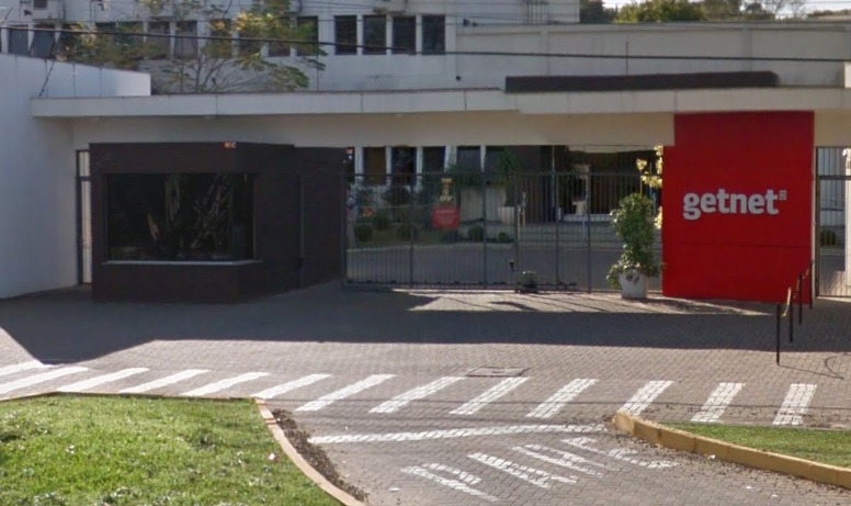 Santander busca funcionários com mais de 50 anos para centro de atendimento em Campo Bom