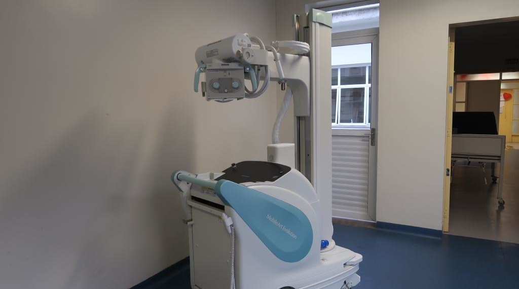 Aparelho de raio-X móvel motorizado é novidade no Hospital Lauro Reus