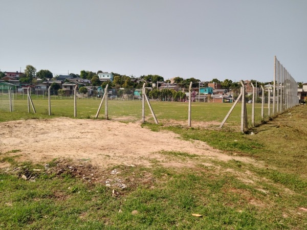 Contêiner é alternativa adotada por Sapiranga em campo no bairro São Luiz
