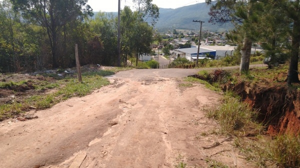 Sapiranga dá início às obras estruturais da Rua Dr. Candemil às margens da RS-239