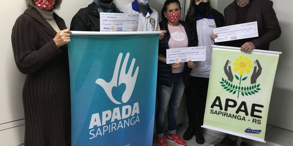Rotary Club Sapiranga faz entrega de cheques a entidades parceiras
