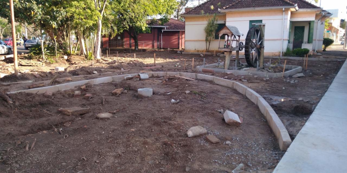 Praça Nascente do Vale, em Nova Hartz, passa por revitalização e ficará mais bonita