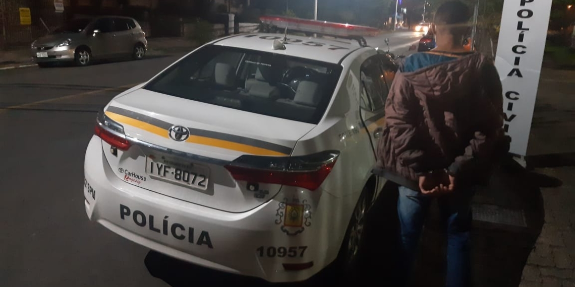 Bandido é preso após assaltar pedestre em Sapiranga