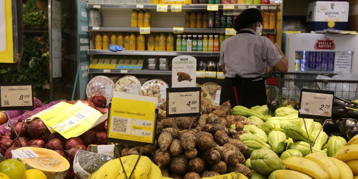 Economia Inflação para família com renda mais baixa sobe para 0,89% em setembro