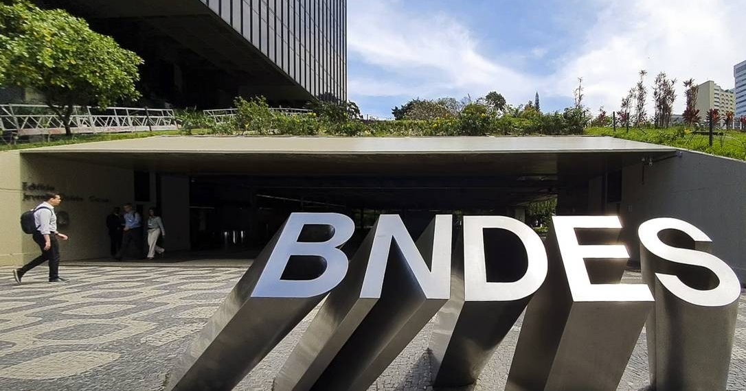 Programa Emergencial de Acesso a Crédito movimenta empresas e bancos