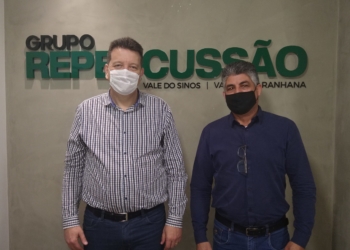 Candidato Luciano Orsi, do PDT de Campo Bom, realiza adesivaço neste sábado