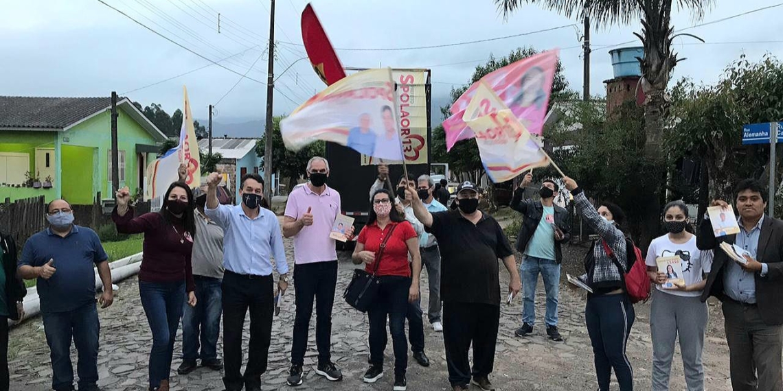 Spoloar e Egon, candidatos à prefeitura de Sapiranga, realizam visitas e caminhadas na primeira semana de campanha