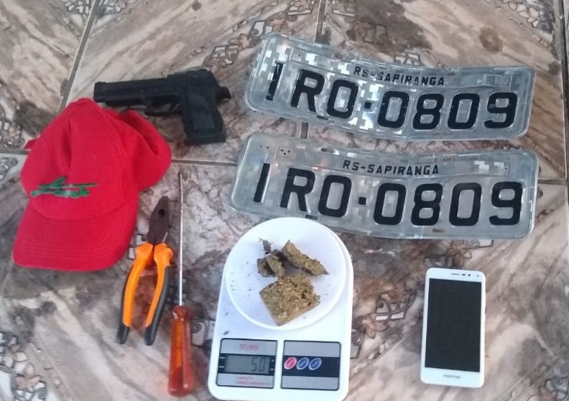 Suspeito de cometer roubos é preso pela Brigada Militar em Araricá