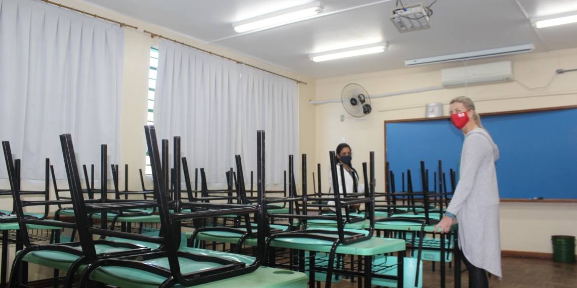 Voltar ou não: educadores vivem dilema do possível retorno do 9º ano