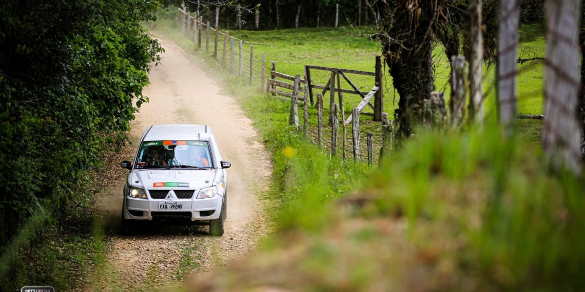 Casal de Sapiranga vence etapa de rally no Paraná e projeta novos voos