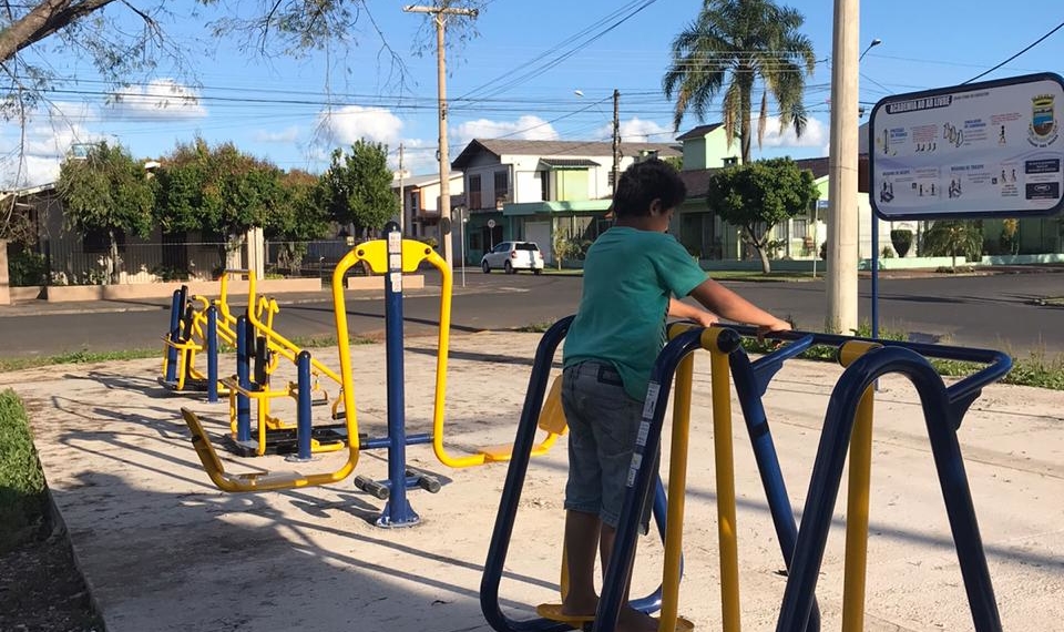 Sapiranga instala equipamentos em academias e conclui novas pavimentações