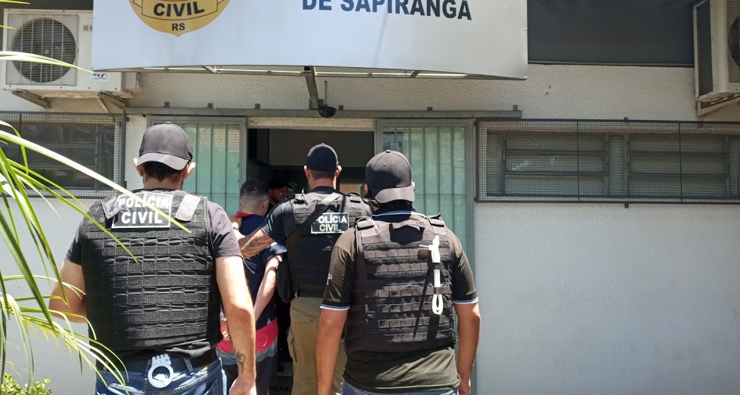 Acusado de matar homem com 15 disparos em posto de gasolina é preso em Sapiranga