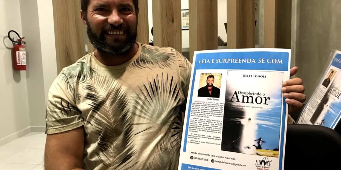 Autor de Sapiranga lança segundo livro que conta sua história através de poesias