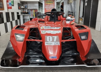 Aldoir corre para ser campeão Brasileiro de Endurance 2020