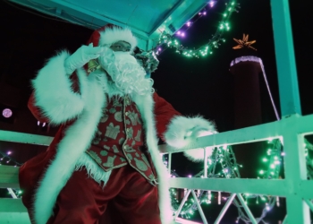 Prefeituras têm novos formatos para as comemorações de Natal