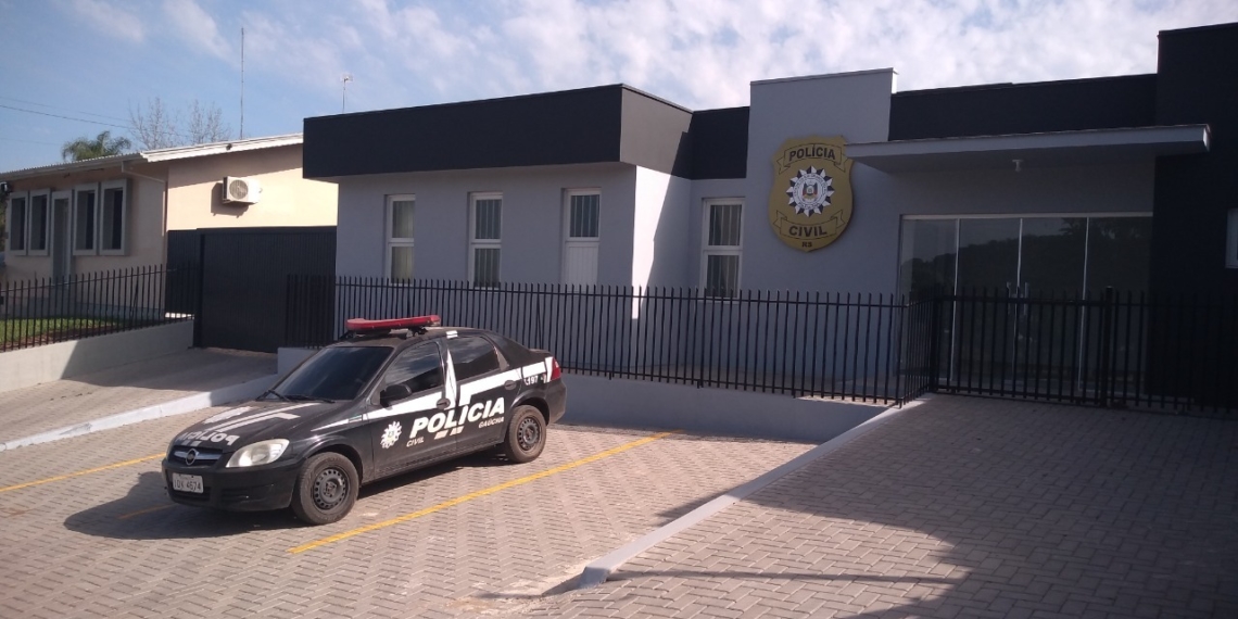 Pai é preso por estuprar a própria filha por cinco anos em Nova Hartz
