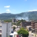 Bombeiros de Sapiranga combatem incêndio em vegetação no bairro Centro