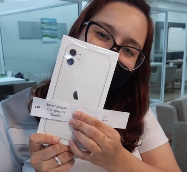 Sicredi realiza campanha voltada para o funcionalismo público da região e sorteia iPhone 11