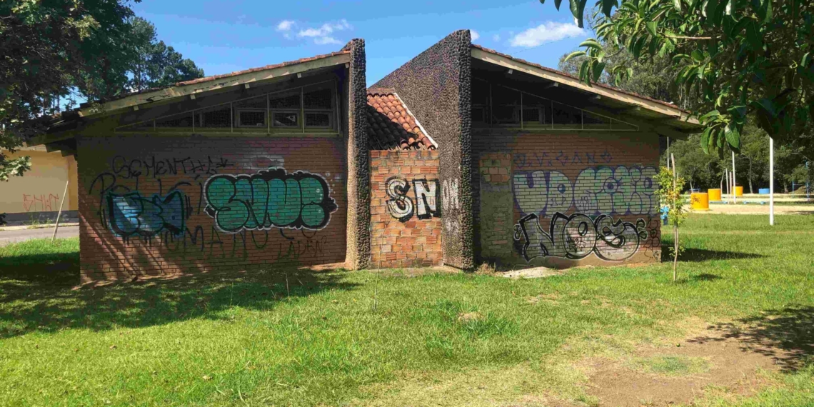 Banheiros da Estação Saúde e das quadras de areia serão reformados em Campo Bom