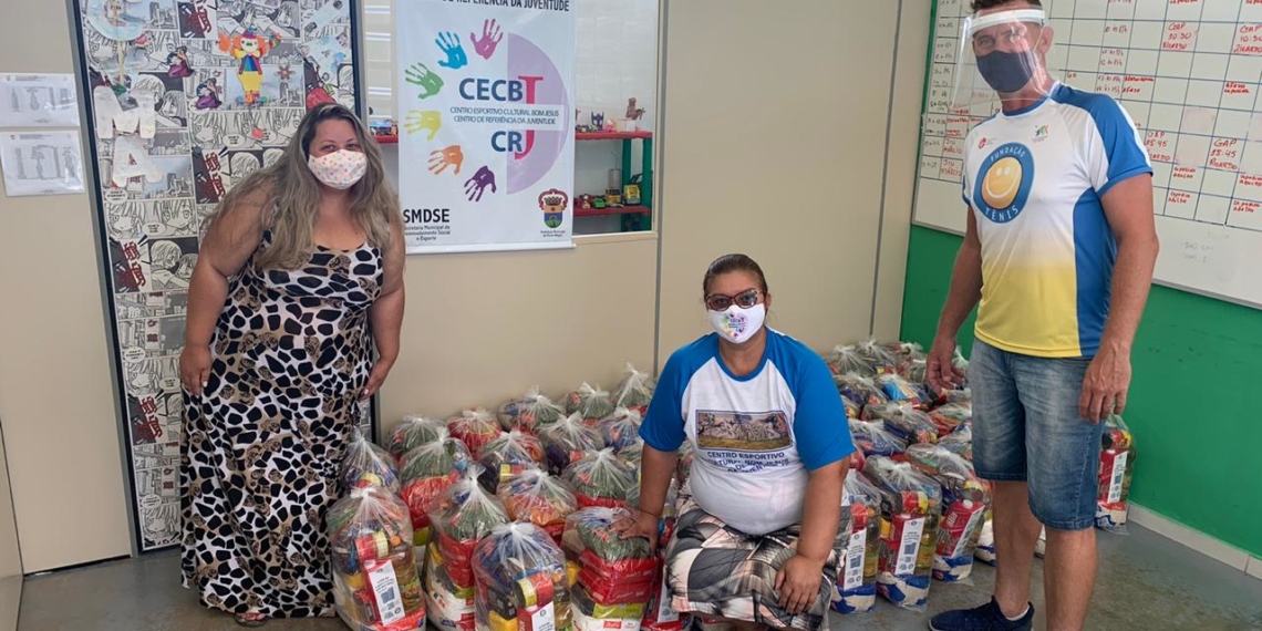 Fundação Tênis realiza primeiras doações do ano