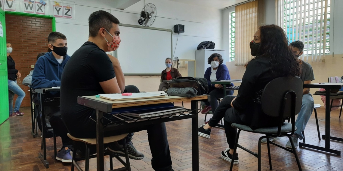 Nova Hartz realiza pesquisa de opinião com pais sobre início do ano letivo de 2021