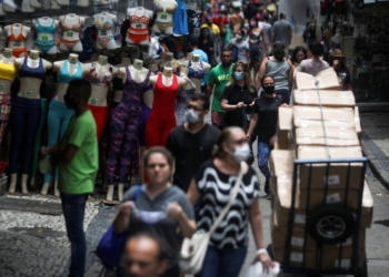 Inflação oficial tem alta de 4,52% em 2020, diz IBGE