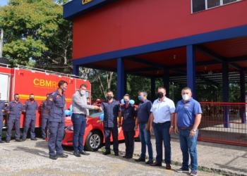 Luciano Orsi entrega veículo 0 KM para o Corpo de Bombeiros