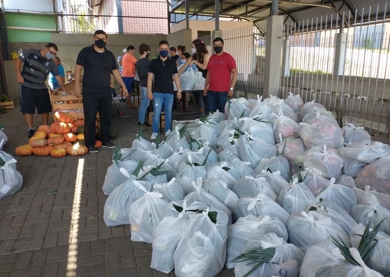 Prefeitura entrega mais de 5,8 toneladas de alimentos em Sapiranga