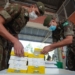 Secretaria da Saúde e Exército entregam 35 mil medicamentos do kit intubação a 51 hospitais do RS