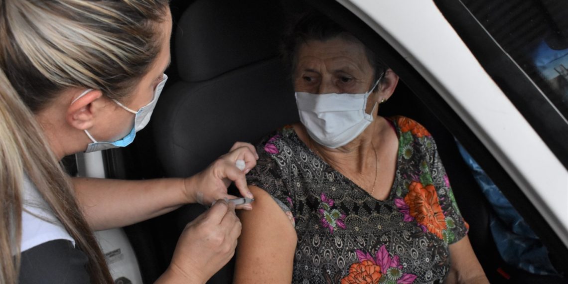 Nova Hartz amplia faixa etária de vacinação para 70 anos ou mais a partir desta quarta-feira